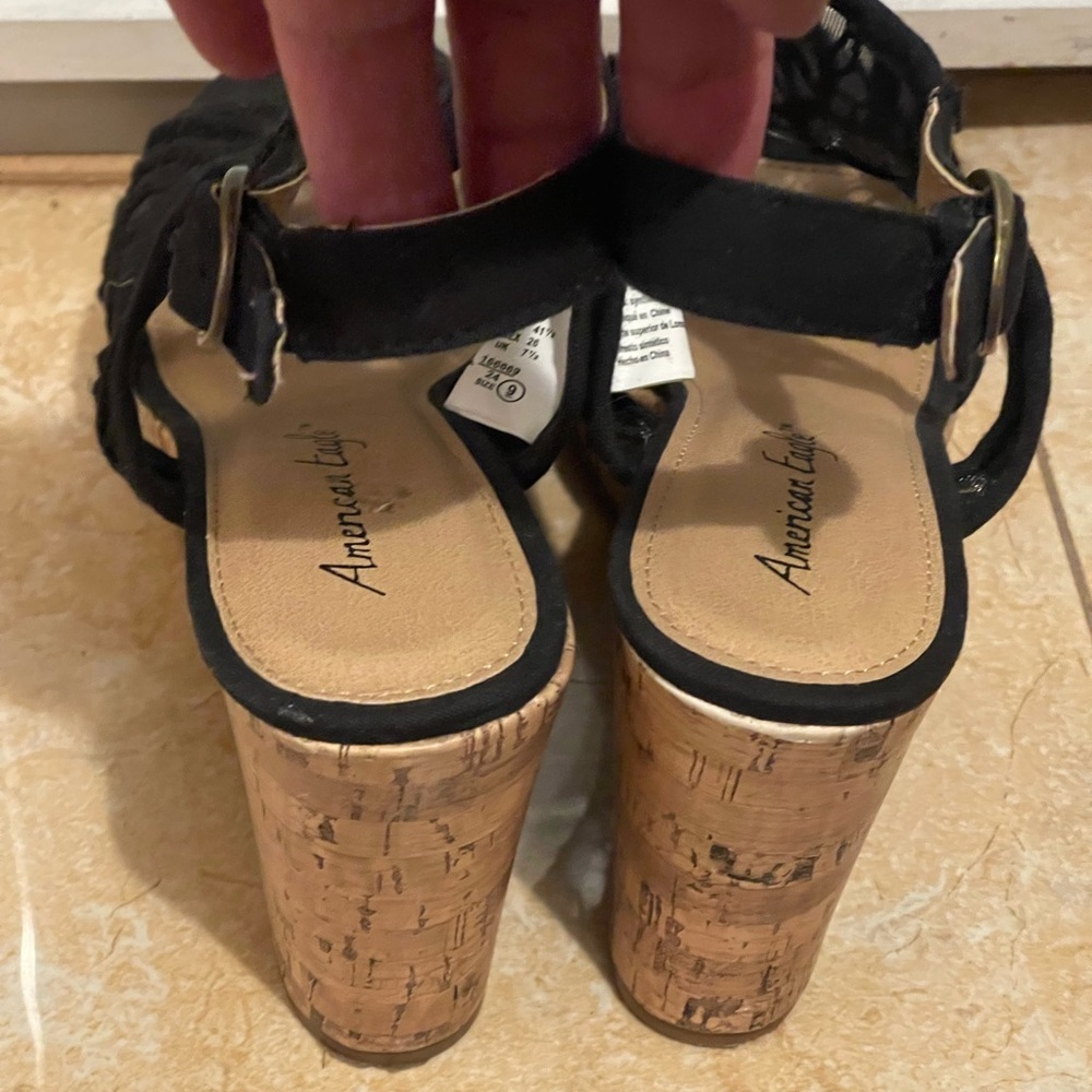 American Eagle Black Wedge Sandals- Women’s 9- Heels, Strappy Boho Lace cork - Picture 4 of 10